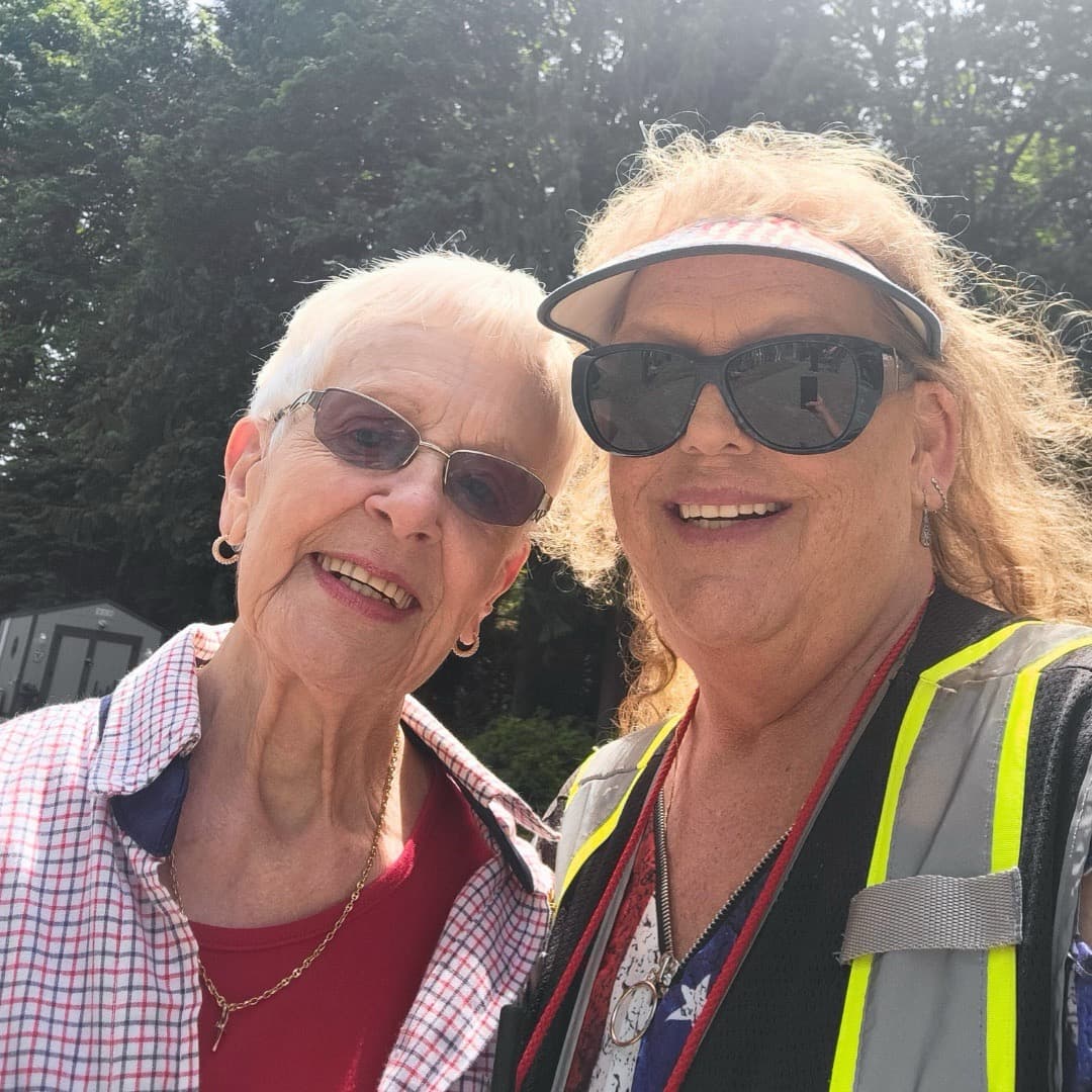 Kimmie with resident