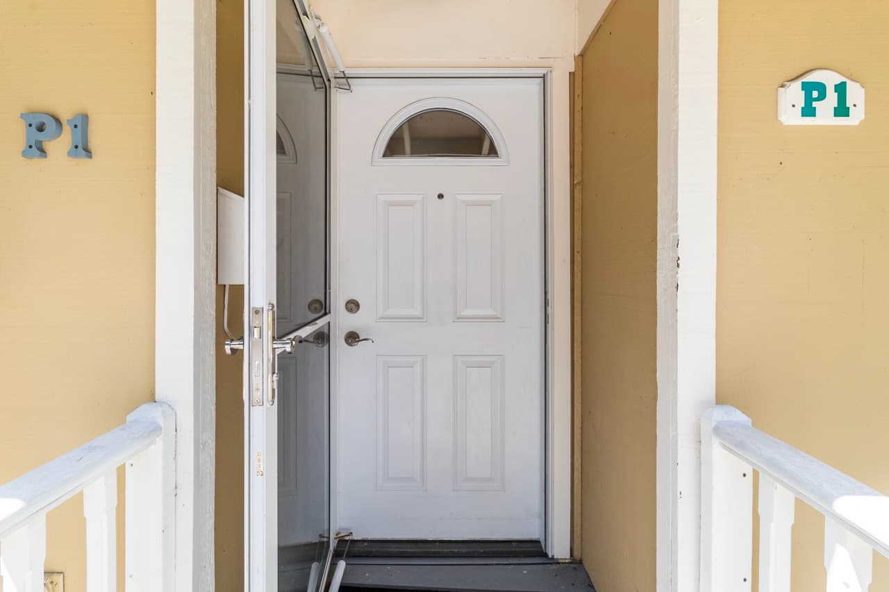 Village Apartments Unit 434 - Spacious Living Room